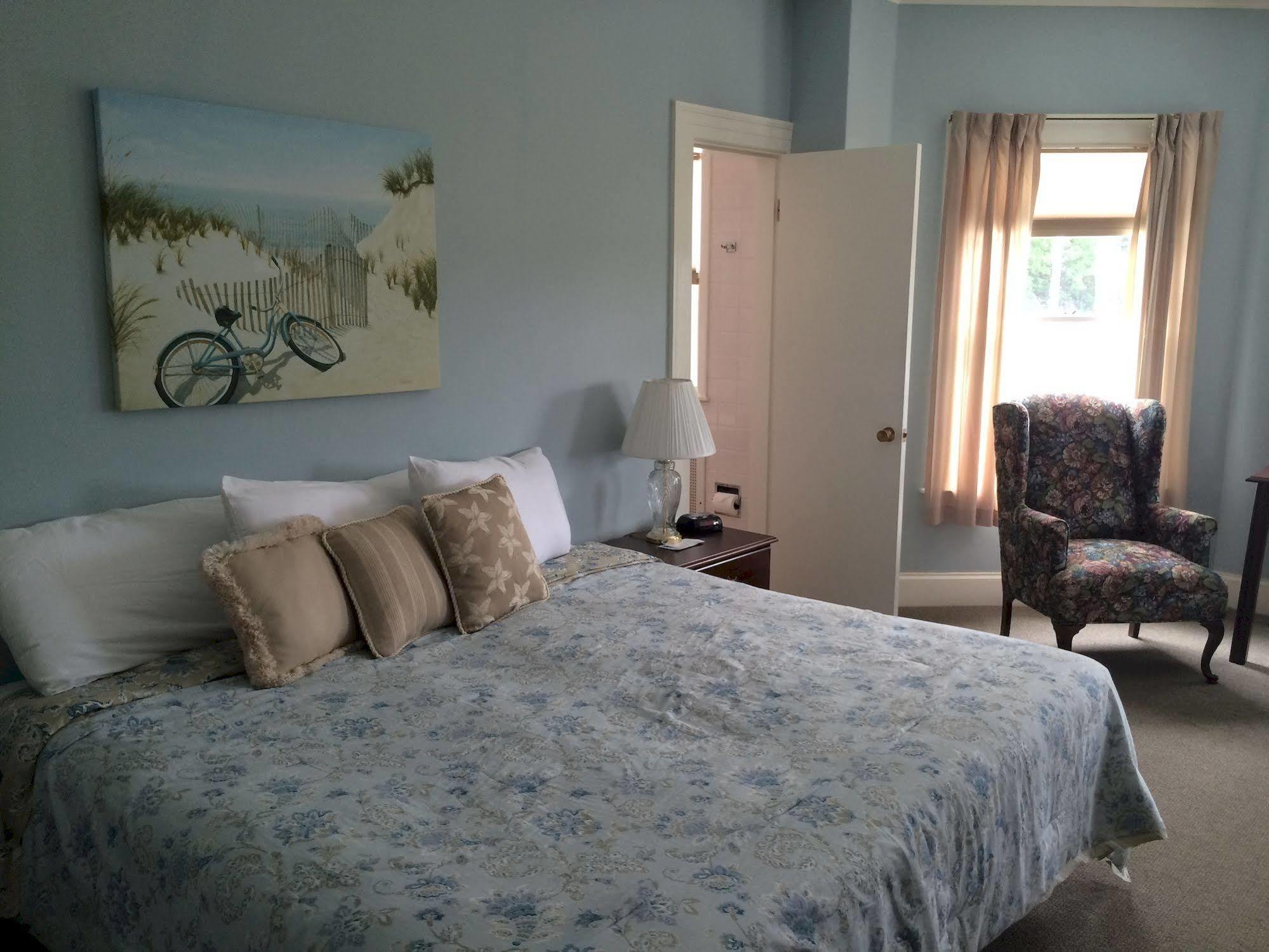 Castle Manor Inn Gloucester Ngoại thất bức ảnh